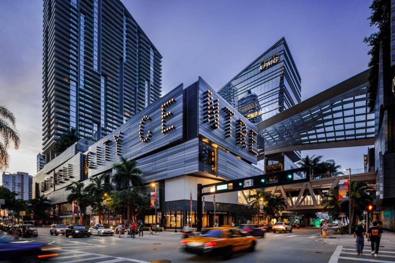 Serene Full Bed With 50 Inch Smart Tv, Netflix, Airplay, Mini-Fridge, And 500 Mbps Wifi Near Fiu, Dolphin Mall, Airport 마이애미 외부 사진