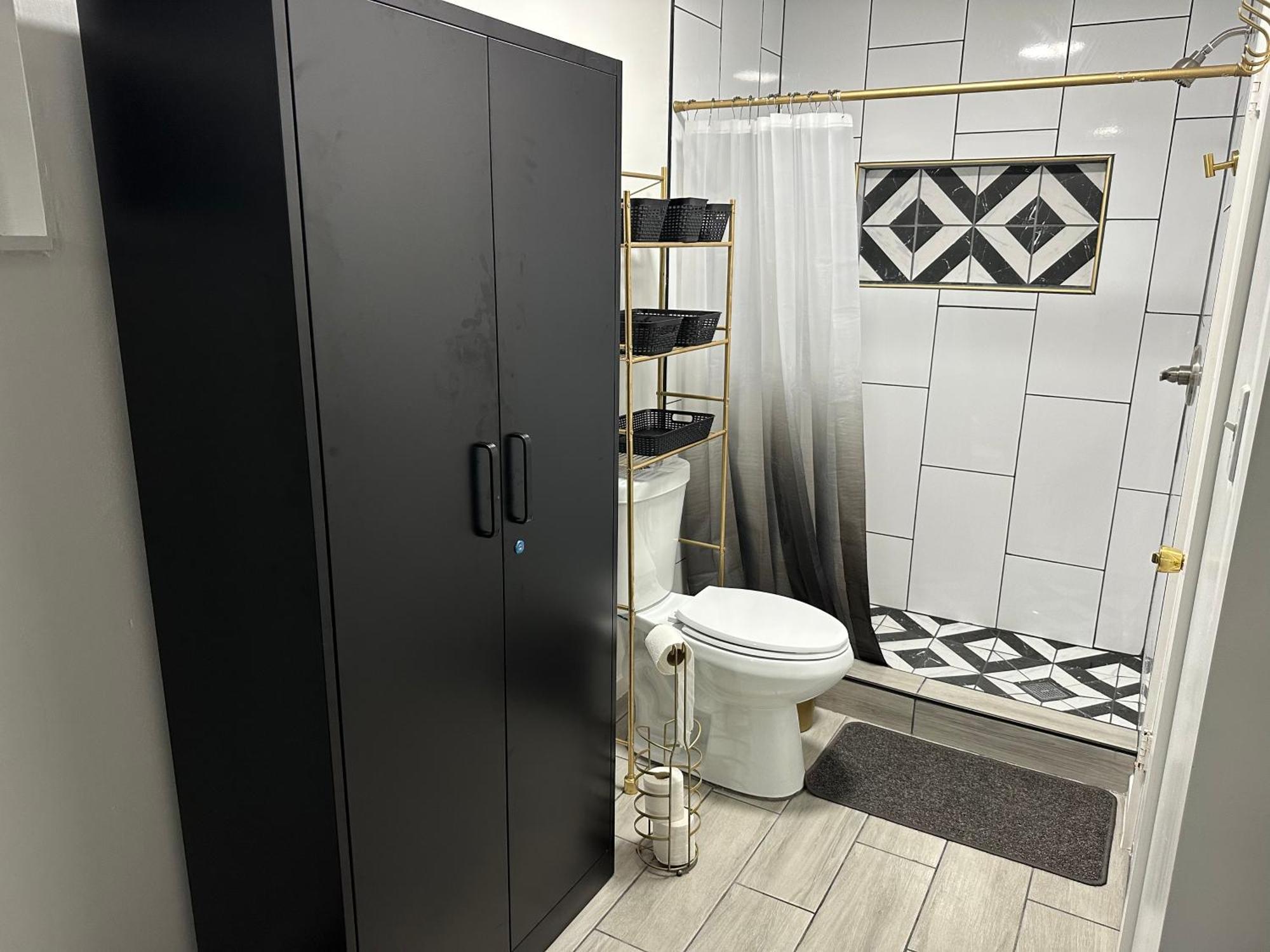 Serene Full Bed With 50 Inch Smart Tv, Netflix, Airplay, Mini-Fridge, And 500 Mbps Wifi Near Fiu, Dolphin Mall, Airport 마이애미 외부 사진